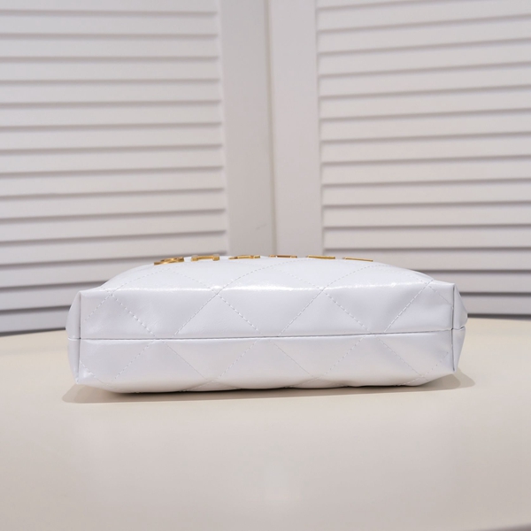 シャネルバッグ内部構造